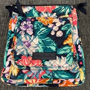 VERA BRADLY PURSE
